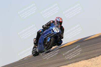 media/Apr-09-2022-SoCal Trackdays (Sat) [[c9e19a26ab]]/Turn 9 Set 2 (1130am)/